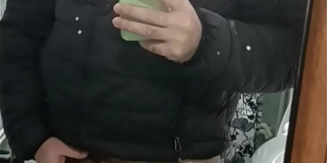 amateur,big cock,handjob,homemade,masturbation,