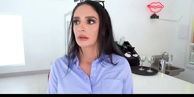 blowjob,boobs,deepthroat,femdom,handjob,milf,nude,pornstar,pussy,sex,