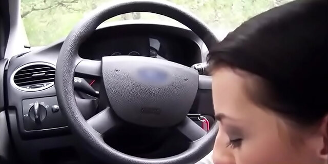 amateur,blowjob,brunette,hardcore,public,teen,