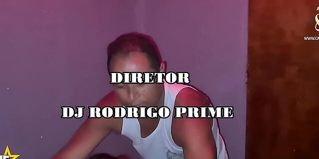 juicy,latina,massage,red,