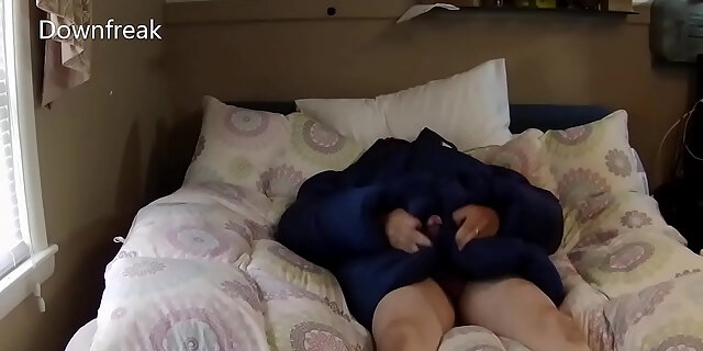 cum,cumshot,fetish,humping,masturbation,nylon,