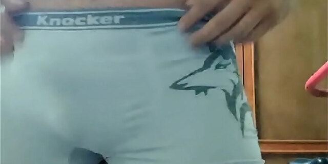 amateur,cum,cumshot,masturbation,mature,