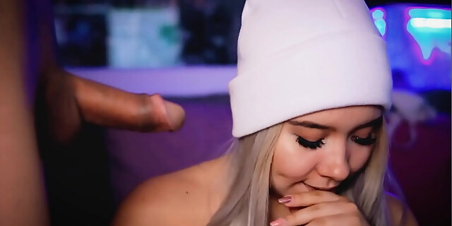 babes,big ass,blonde,blowjob,bubble butt,chubby,deepthroat,fat,feet,fetish,webcam,