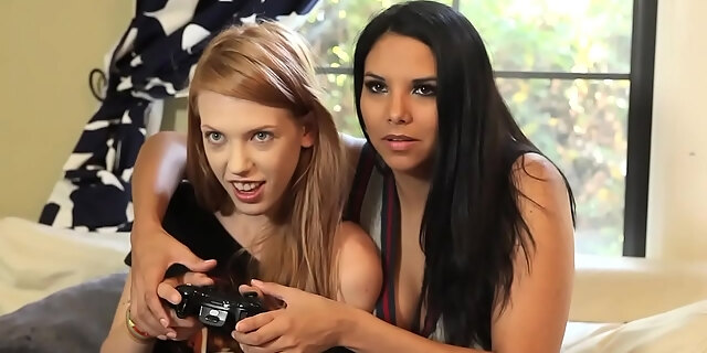 boobs,brunette,hd,latina,lesbian,masturbation,pornstar,redhead,small tits,socks,