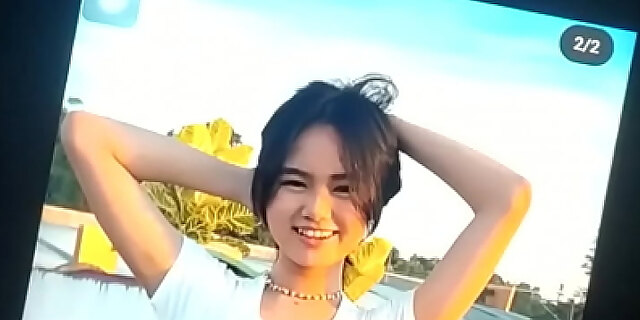 cumshot,handjob,teen,