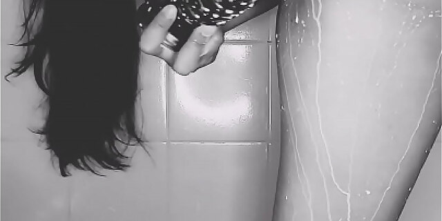 amateur,brunette,creampie,dildo,european,hardcore,homemade,masturbation,molten,orgasm,pussy,real,sex,solo,teen,webcam,