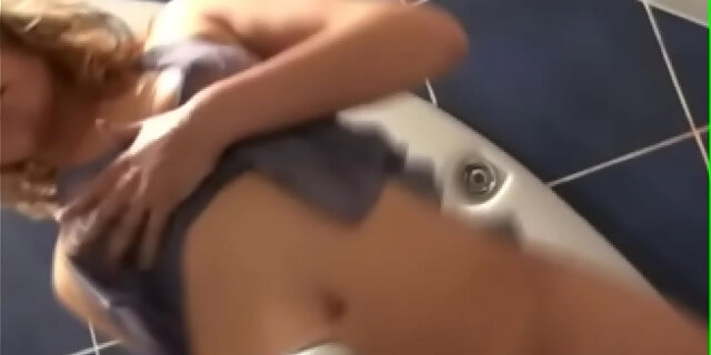 amateur,babes,blonde,brunette,cougar,glamour,masturbation,milf,redhead,solo,toys,