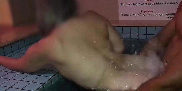 amateur,amateur couple,molten,mom,wife,