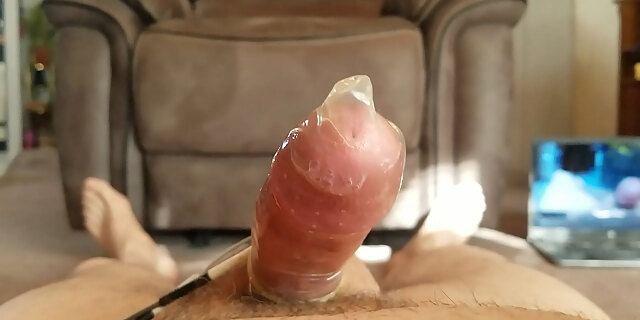 amateur,cum,cumshot,homemade,moaning,orgasm,rubber,solo,