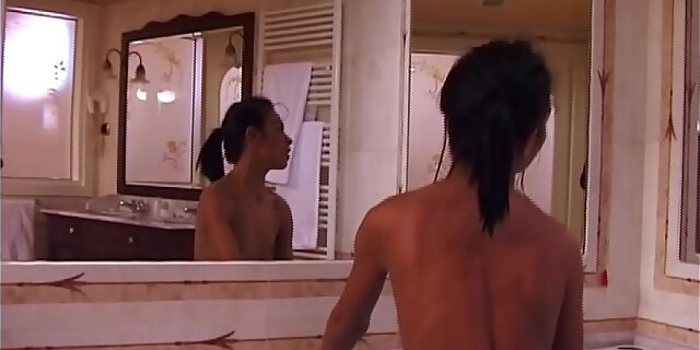 amateur,italian,motel,small tits,voyeur,