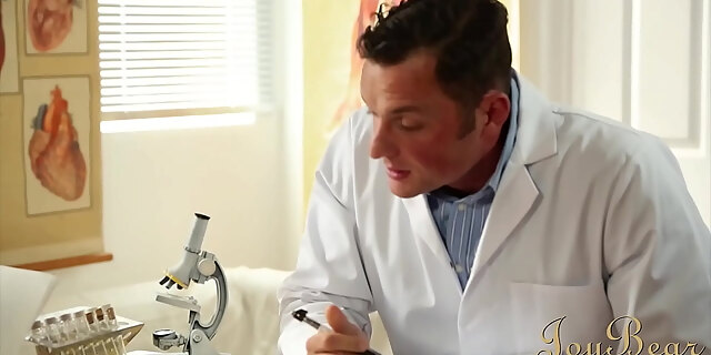 boobs,brunette,couple,glasses,hairy,kissing,oral,passionate,pussy,real,sensual,small tits,