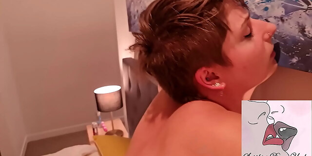 amateur,fingering,kissing,lesbian,orgasm,shower,