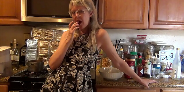 cum,gilf,joi,masturbation,milf,quickie,