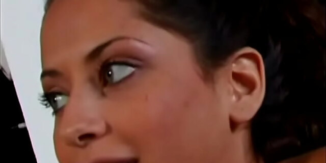 babes,blonde,brunette,face sitting,jacuzzi,lesbian,masturbation,natural tits,shaved,teen,