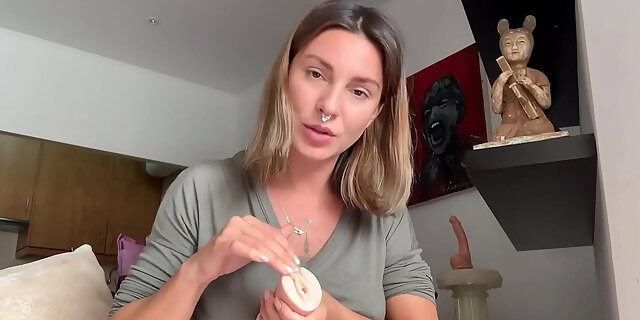 female orgasm,fingering,licking,milf,mom,pussy,sex,teacher,