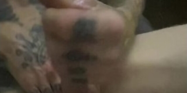 amateur,ass,big cock,blowjob,couple,cum,fantasy,handjob,mature,pussy,red,tattooed,tight,