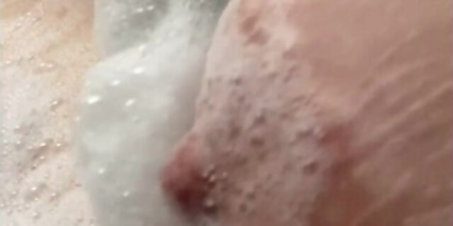 amateur,bbw,big tits,boobs,chubby,masturbation,shower,solo,