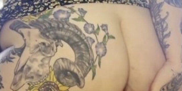 amateur,bbw,big ass,dildo,female orgasm,kitchen,masturbation,milf,pawg,red,solo,tattooed,toys,