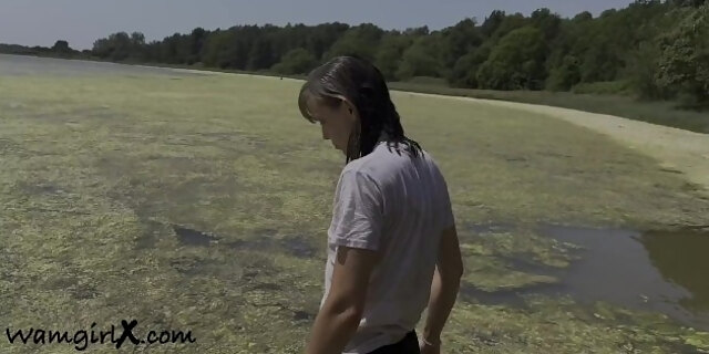 amateur,black,british,brunette,fetish,messy,milf,mom,outdoor,solo,sport,