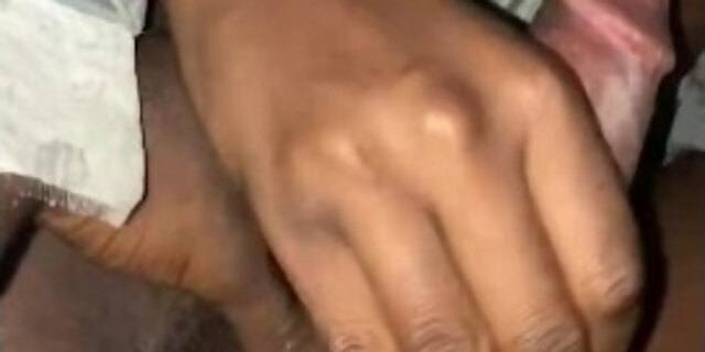 amateur,babes,female orgasm,handjob,masturbation,orgasm,wet pussy,