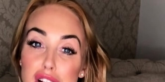 amateur,babes,brunette,lingerie,solo,stockings,webcam,