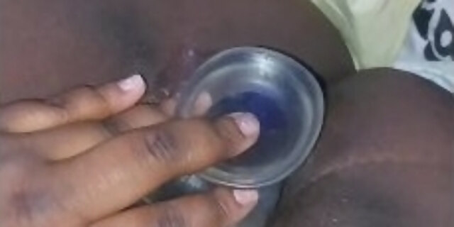 amateur,bbw,college,cute teen,dildo,ebony,female orgasm,masturbation,old,pussy,solo,spray,teen,