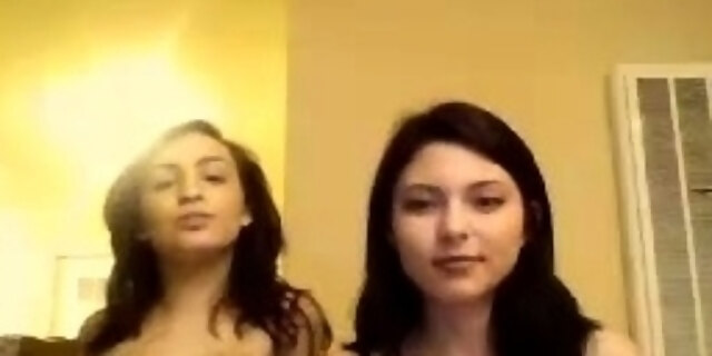 amateur,brunette,masturbation,tease,teen,threesome,webcam,