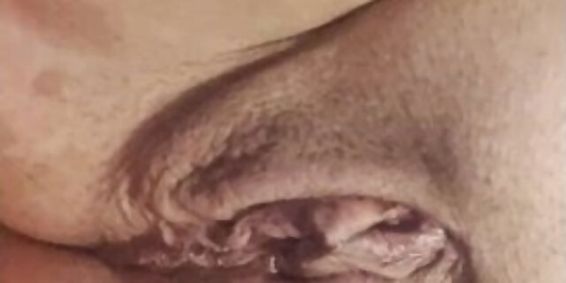 amateur,big ass,masturbation,milf,pregnant,red,solo,toys,webcam,