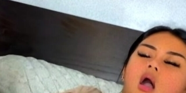 amateur,fingering,indian,softcore,solo,webcam,