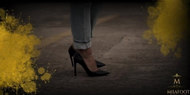 amateur,feet,fetish,foot fetish,footjob,solo,