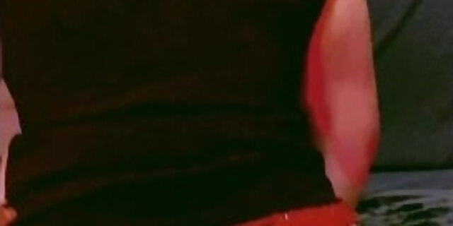 amateur,cosplay,dildo,goth,masturbation,riding,solo,teen,