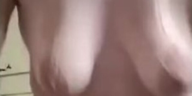 amateur,creampie,female orgasm,masturbation,milf,solo,spray,toys,