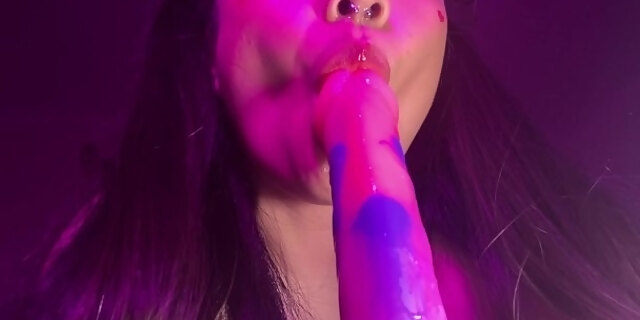 amateur,asian,blowjob,british,dildo,fetish,messy,pov,solo,