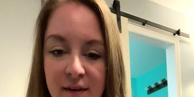 anal,ass,blonde,boobs,shaved pussy,solo,toys,