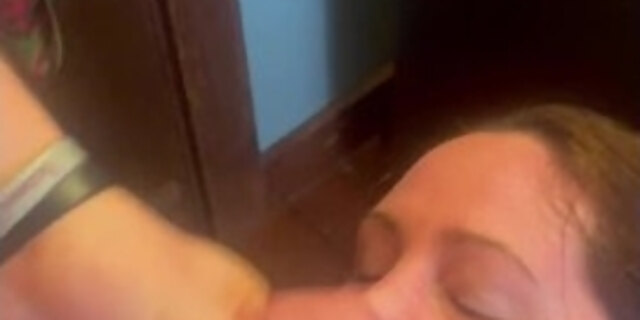 amateur,cumshot,milf,shower,