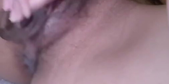 amateur,japanese,masturbation,reality,small tits,solo,toys,