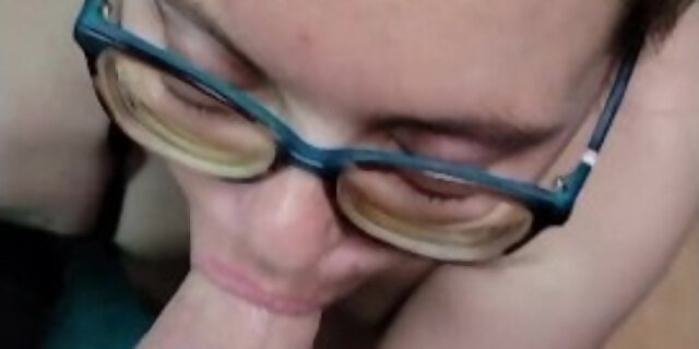 amateur,babes,blowjob,glasses,nerdy,slap,slut,small tits,tattooed,