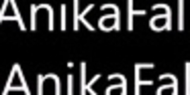 amateur,babes,blowjob,brunette,foot fetish,slave,solo,