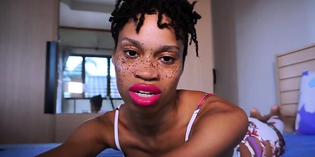 amateur,black ebony,hd,joi,lingerie,masturbation,orgasm,panties,small tits,solo,teen,toys,webcam,