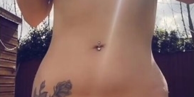 amateur,ass,babes,big ass,big tits,british,curvy,fetish,molten,naughty,outdoor,slut,solo,tattooed,teen,