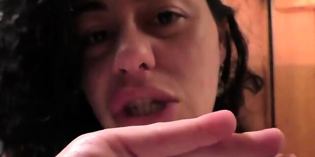 amateur,brunette,milf,mom,softcore,solo,tiny,webcam,