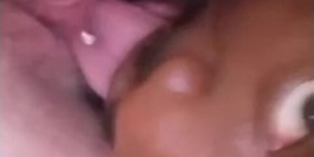 amateur,bbw,licking,pussy,