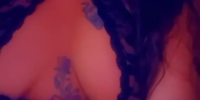 amateur,boobs,masturbation,solo,