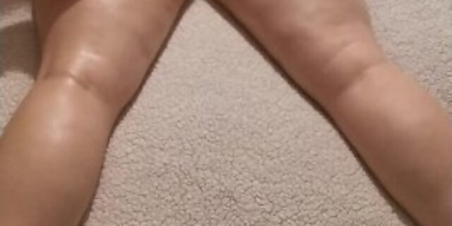 Play Was Ment To Be Giving A Nice Bum Massage But Couldn't Resist Slipping My Finger Inside Her Wet Pussy 6:03 XXX Porn Videos Porn Video