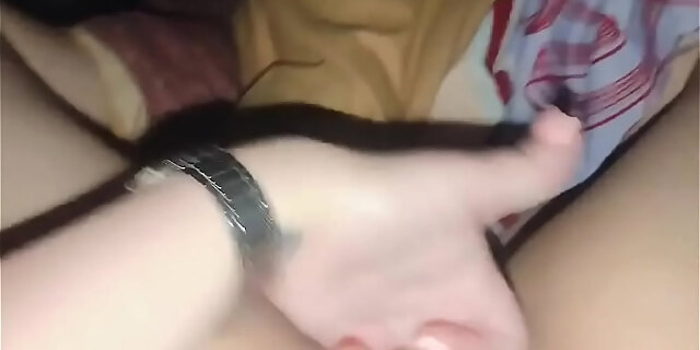 babes,masturbation,pussy,
