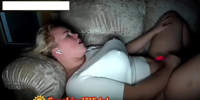 chubby,curvy,molten,teen,webcam,webcams,