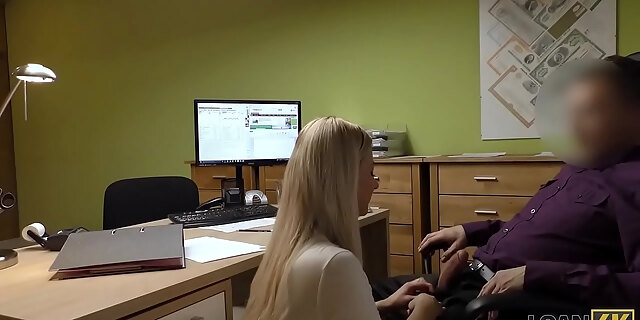 audition,car,casting,czech,interview,mom,sex,teen,