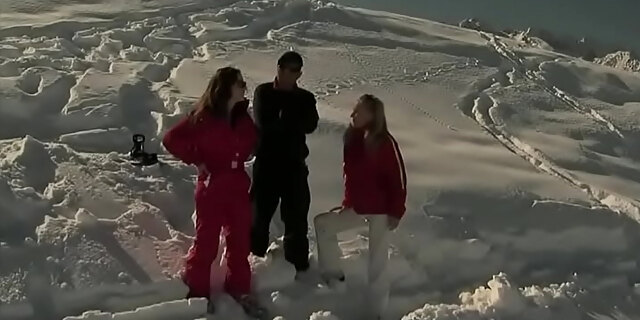 blonde,blowjob,brunette,hungarian,outdoor,